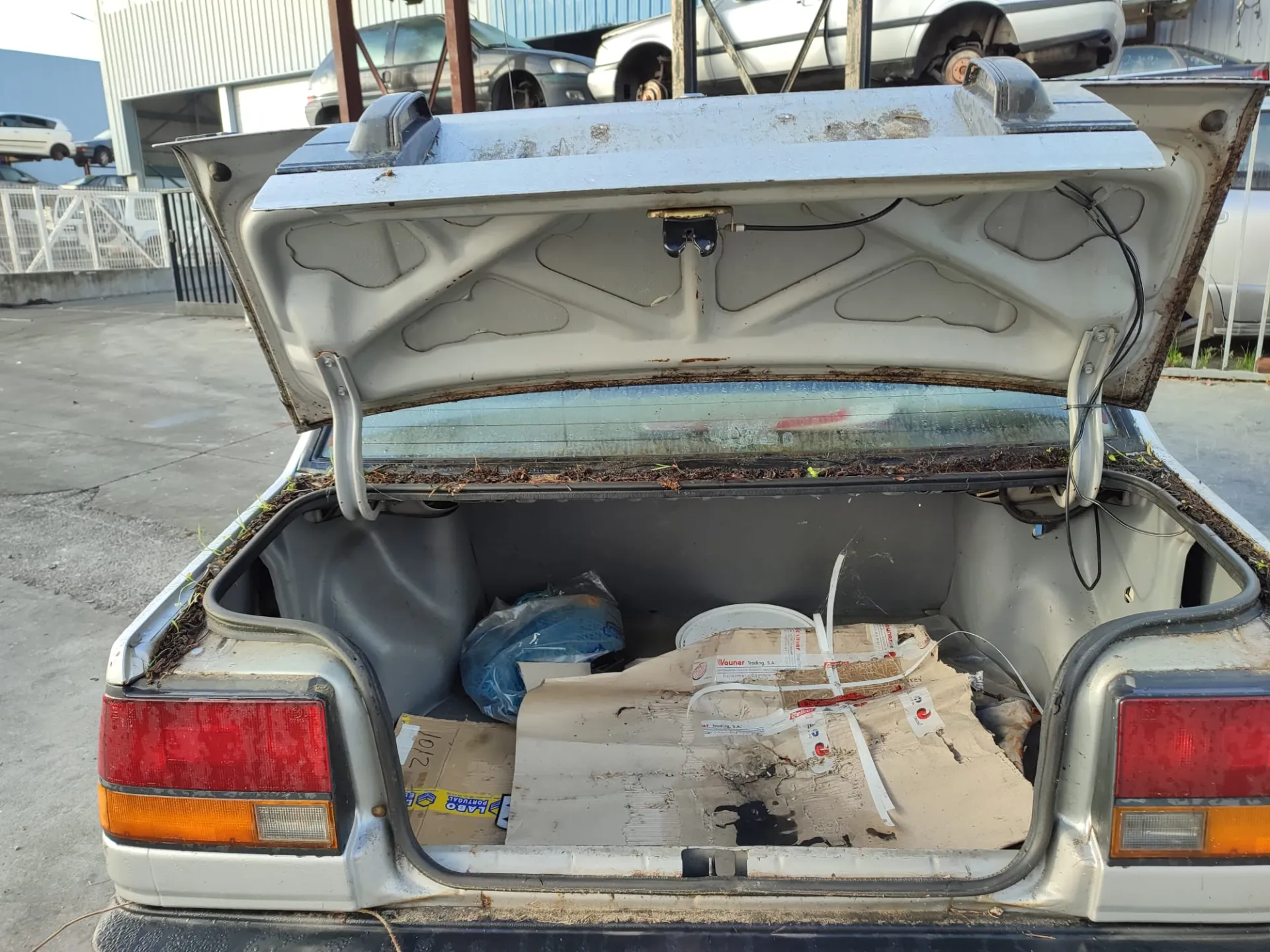 Corolla Sedan  TOYOTA Corolla Sedan (_E18_, ZRE17_) Imagem-24